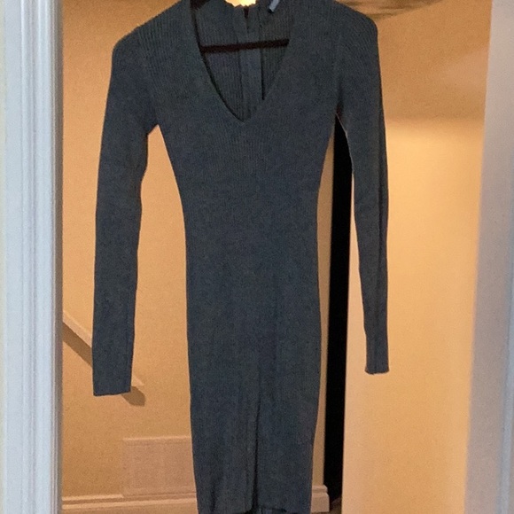 Grey sweater dress - Picture 2 of 2